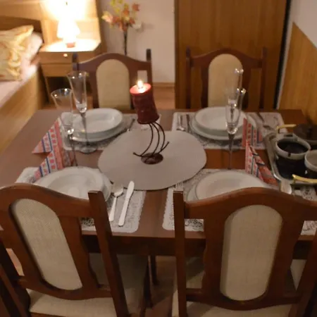 Petronela Apartment Makov